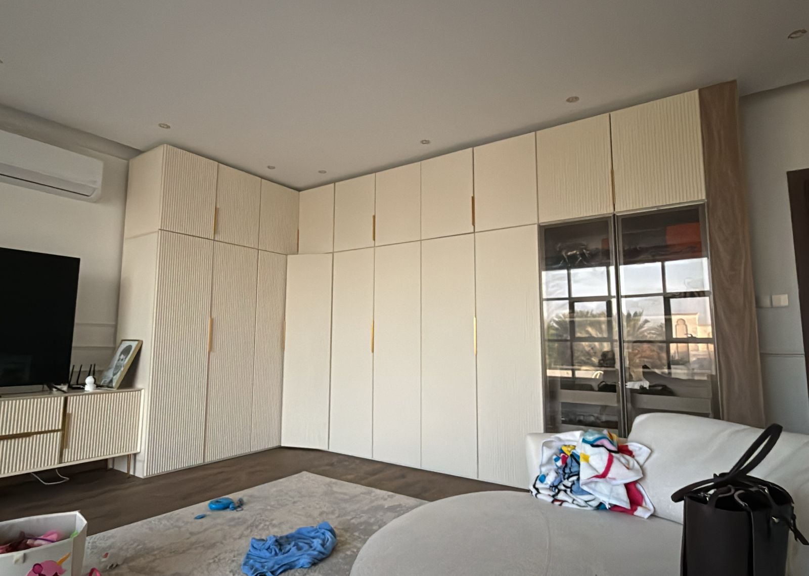 Luxury TV Wall Unit